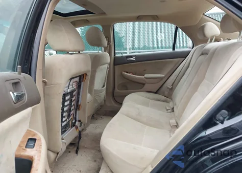 2004 Honda Accord 2.4 Ex from USA, damaged, VIN 1HGCM56634A011148